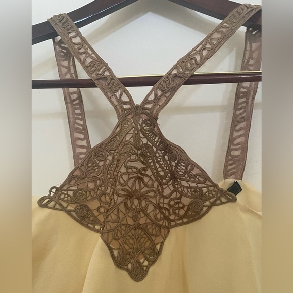 NWT BCBGMAXAZRIA elegant top, size small, color Light Almond - Picture 4 of 12